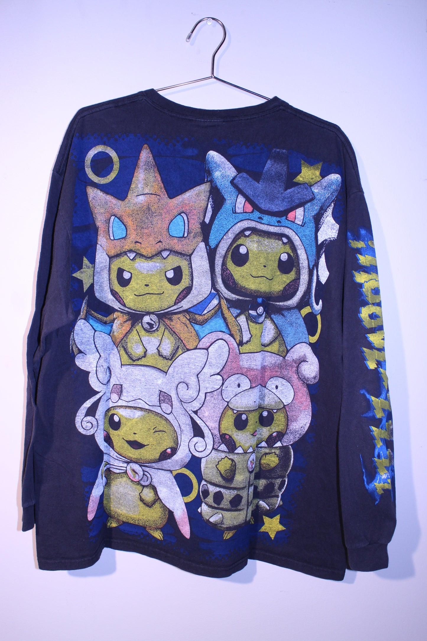 Poncho Pika on Faded EDITIONS longsleeve (XXL)