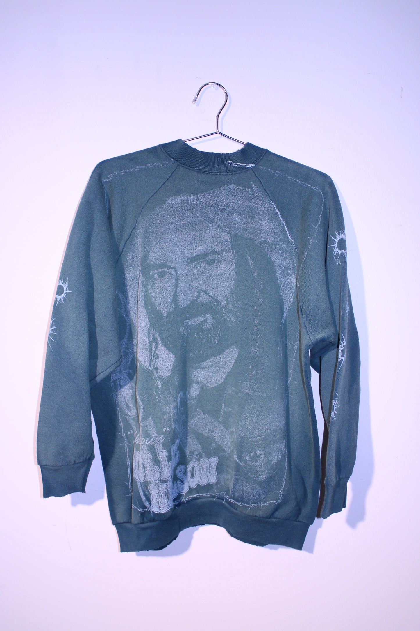 Willie reverse print on heavy faded F.O.T.L sweatshirt (L)