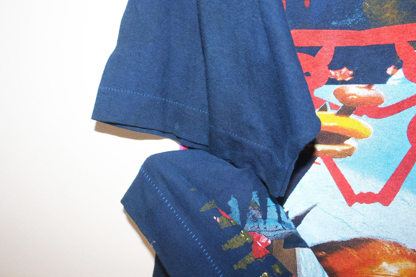 BSC Edward scissor hands on vintage single stitch blank (XL)