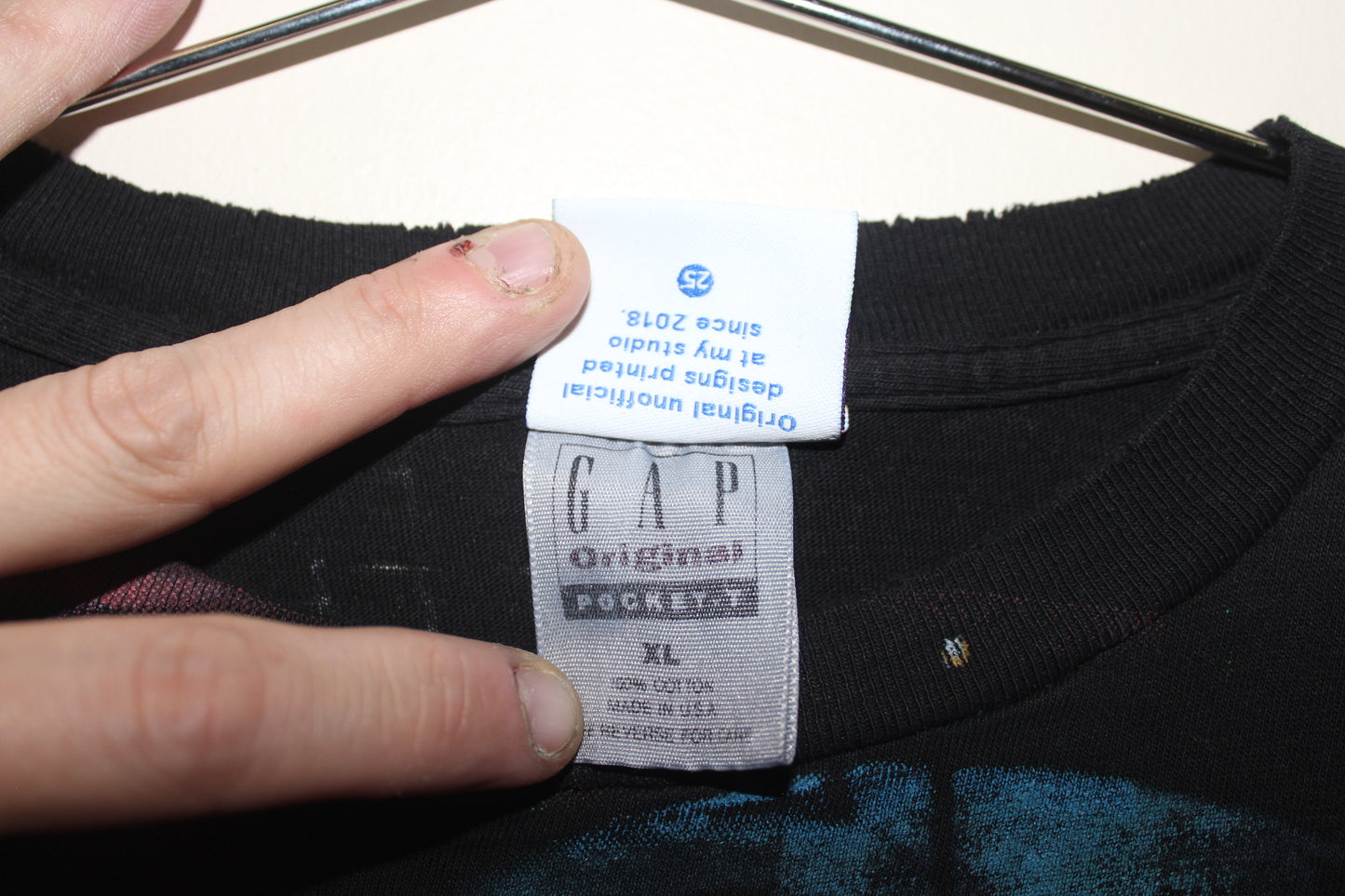 Heavy Distressed Hellrasier on single stitch GAP pocket tee (L)