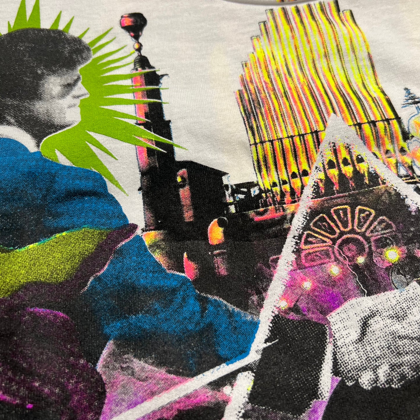 *White* Pink Floyd LIVE in concert Orig. fan art shirt