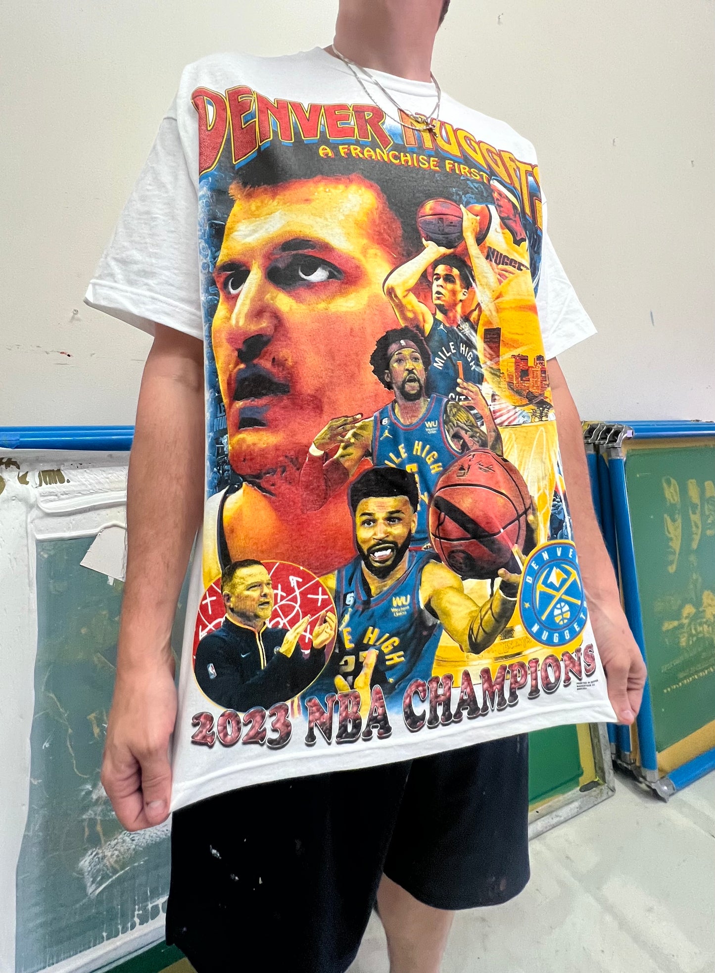Nuggets 23' NBA Champions Orig. 'fan art' shirt (WHT)