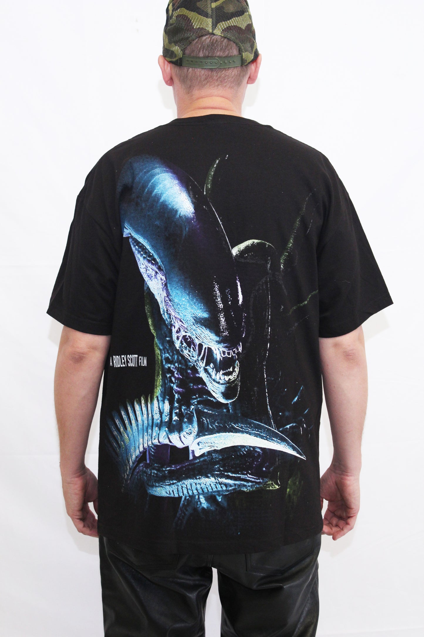 ALIEN 1979 'Ridley Scott Film' Orig. fan art tee