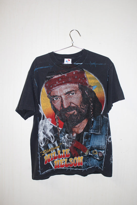 Willie Nelson faded black short sleeve (M)