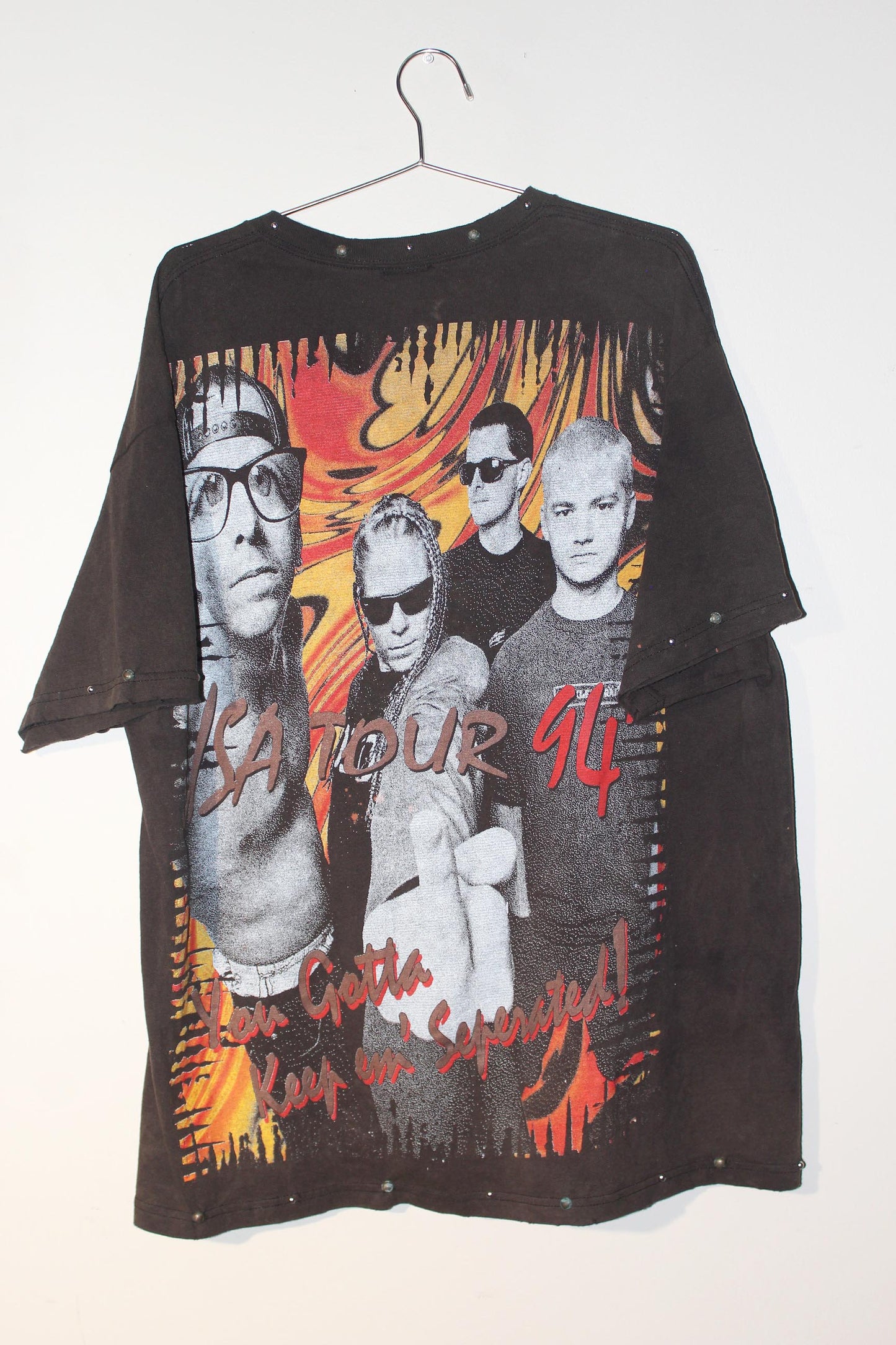 OFFSPRING faded tee w/ collar studs (XL)