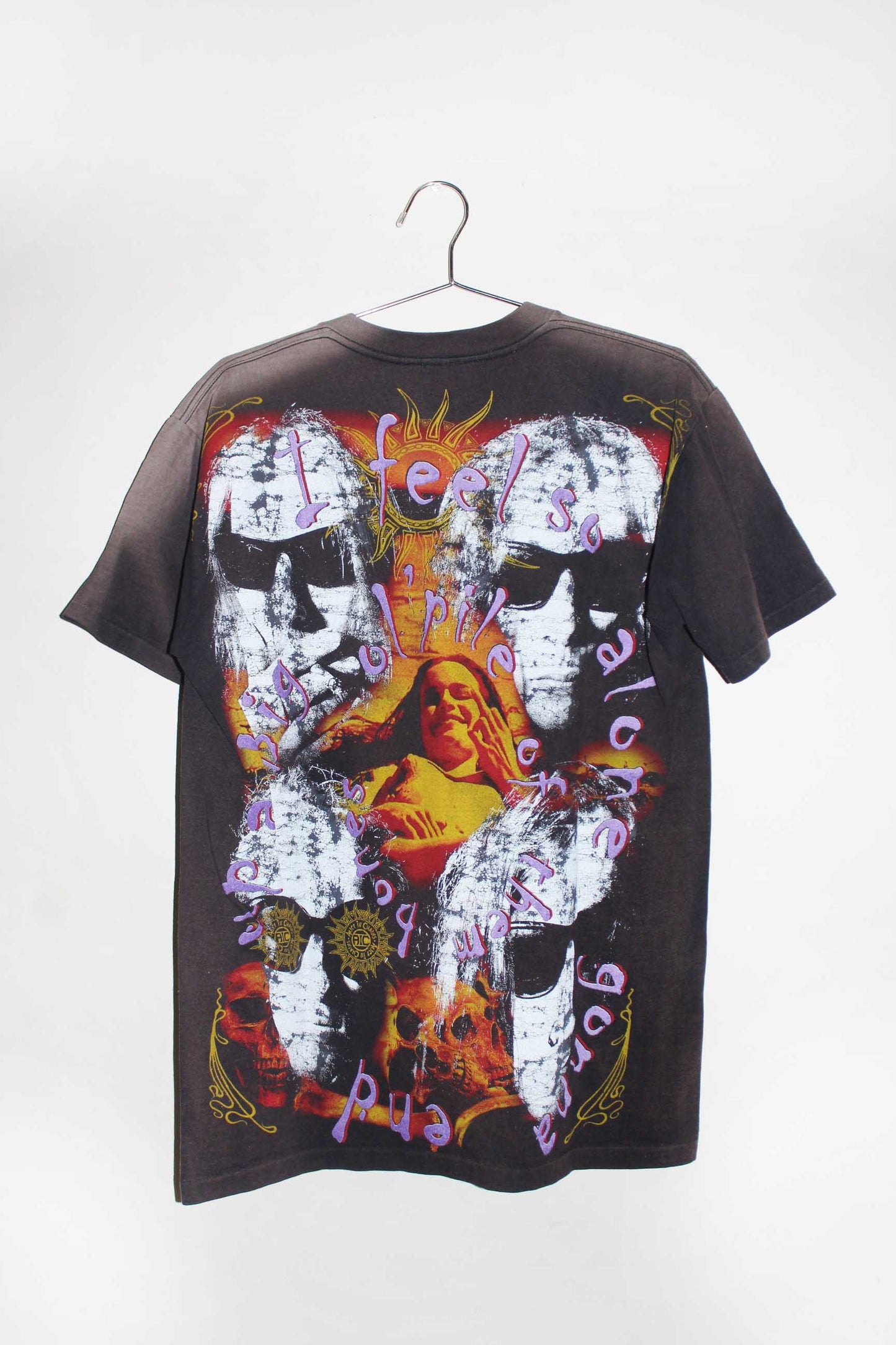 A.I.C faded single stitch Tee (LG)