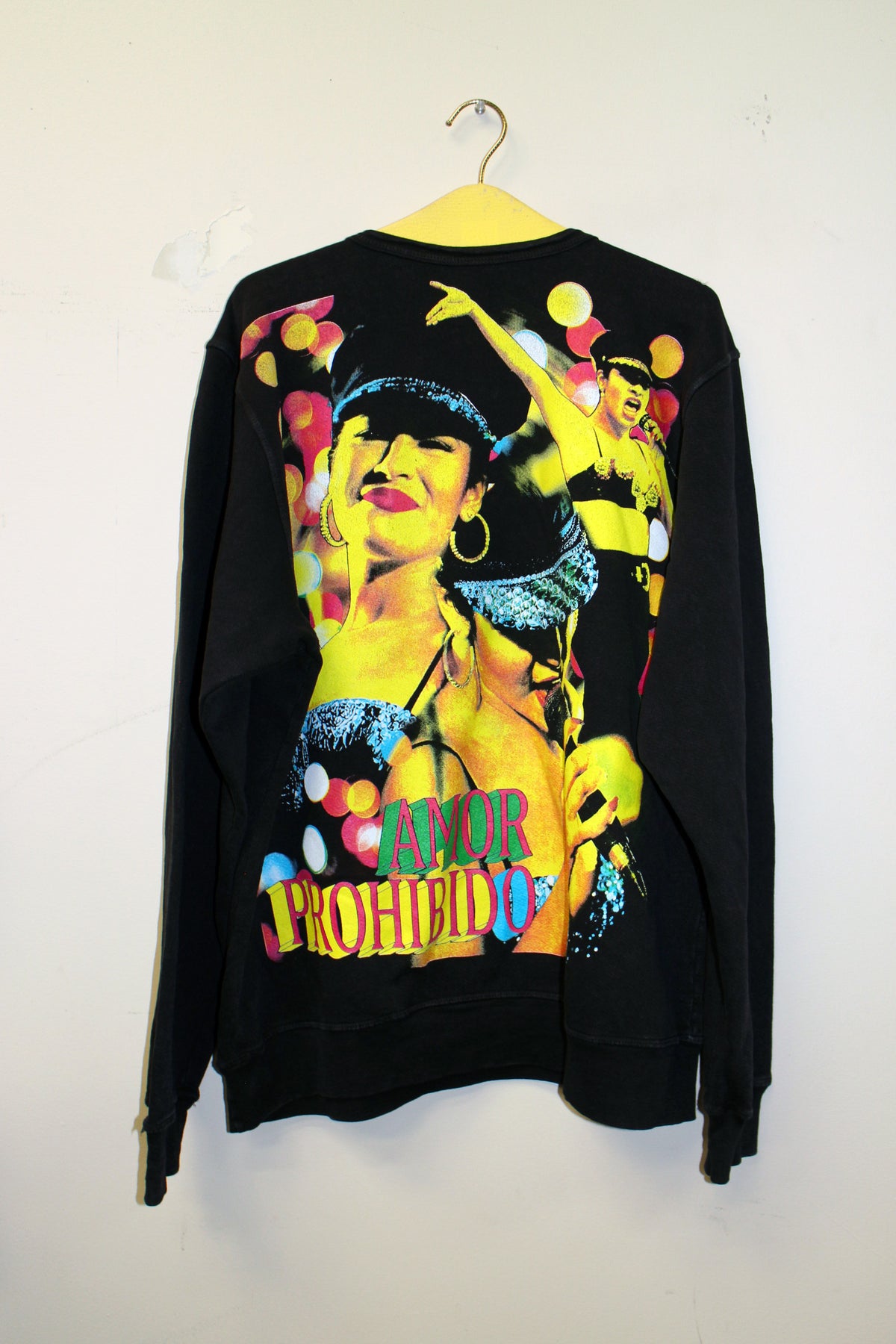 SELENA Amor Prohibito on 50's style terry cotton washed Black sweatshirt (XL)