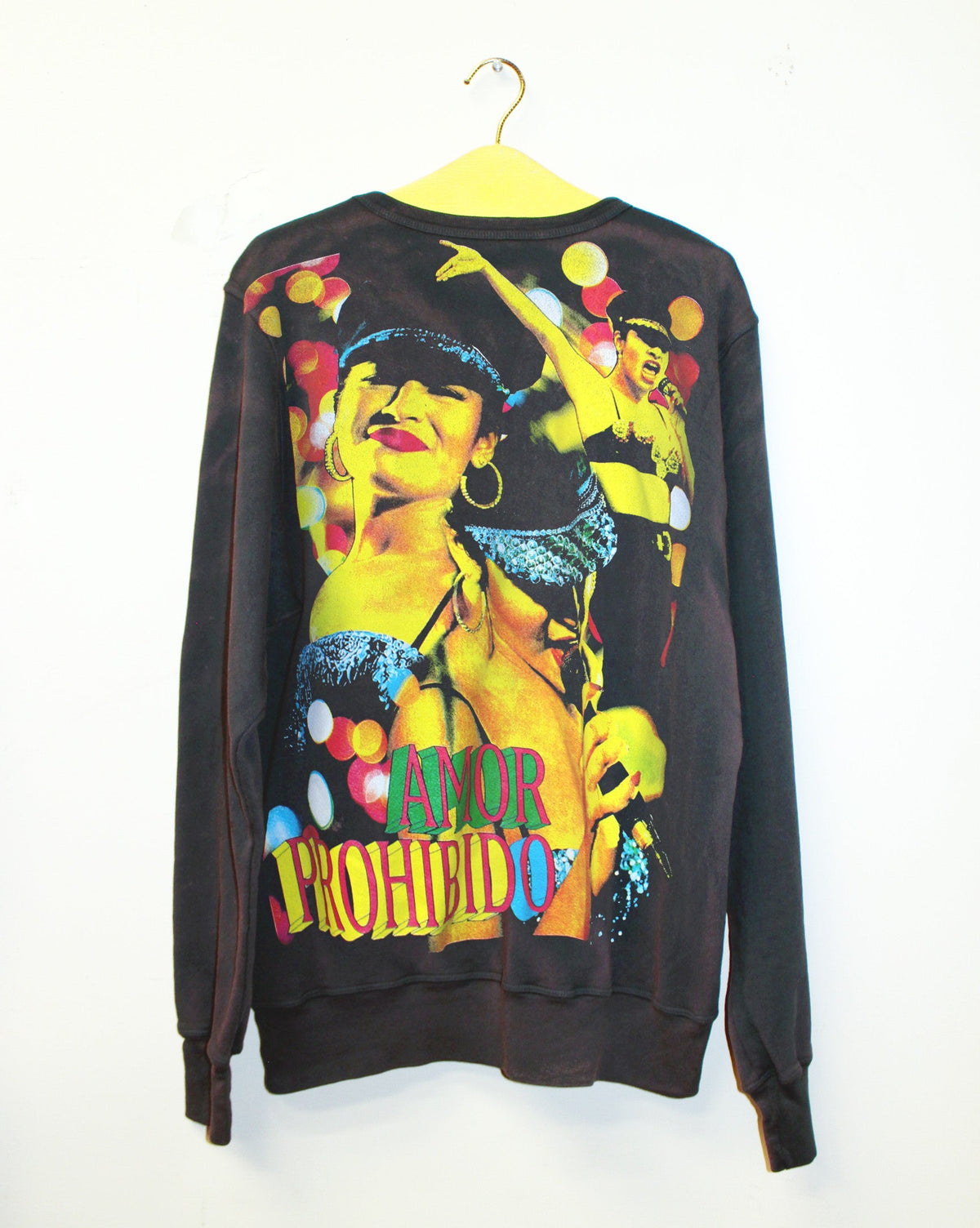SELENA Amor Prohibito on Faded 50's style terry cotton Navy Blue sweatshirt (L-XL-2X)