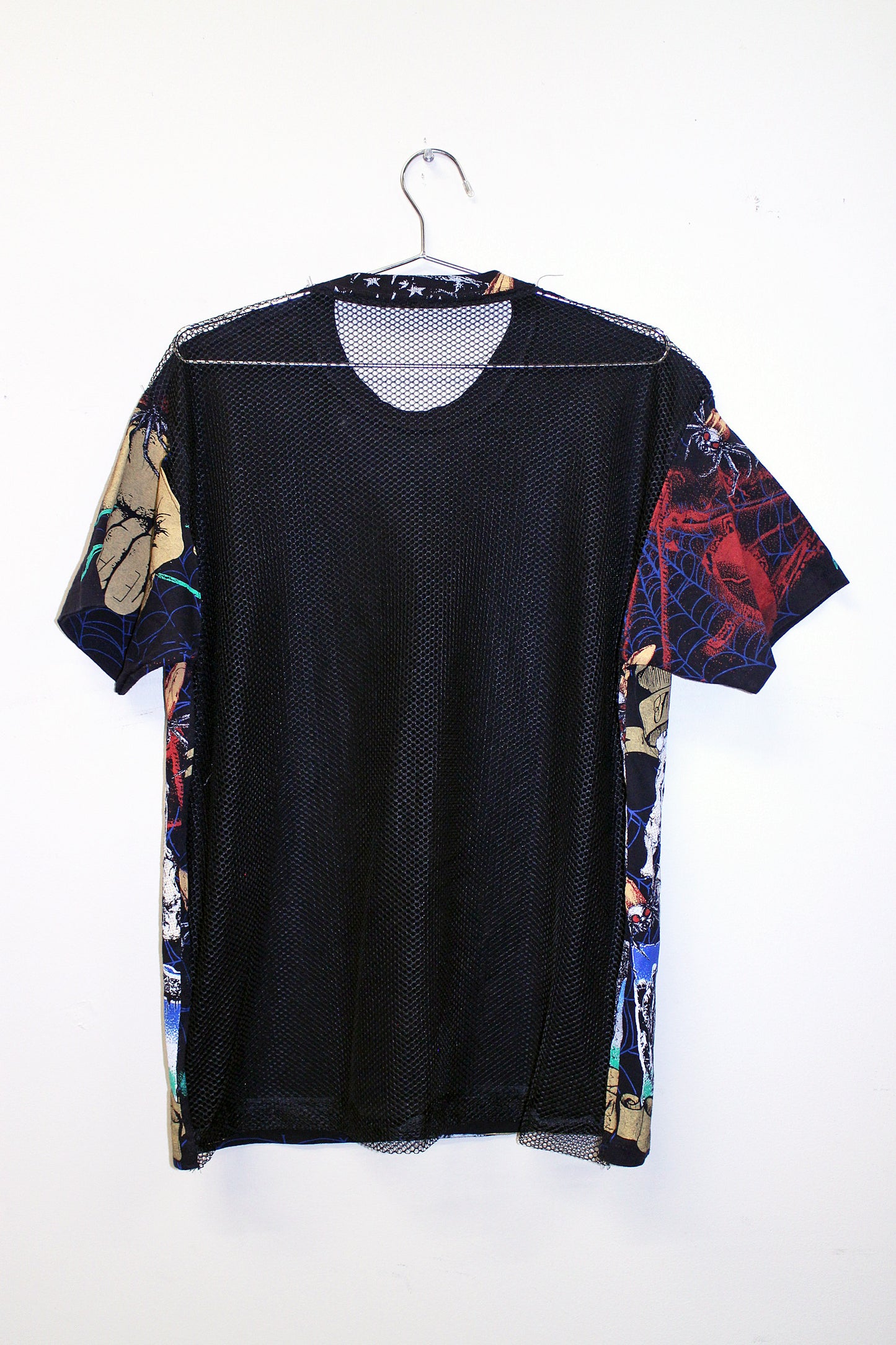 Metallica remixed Mesh backed tee (L)