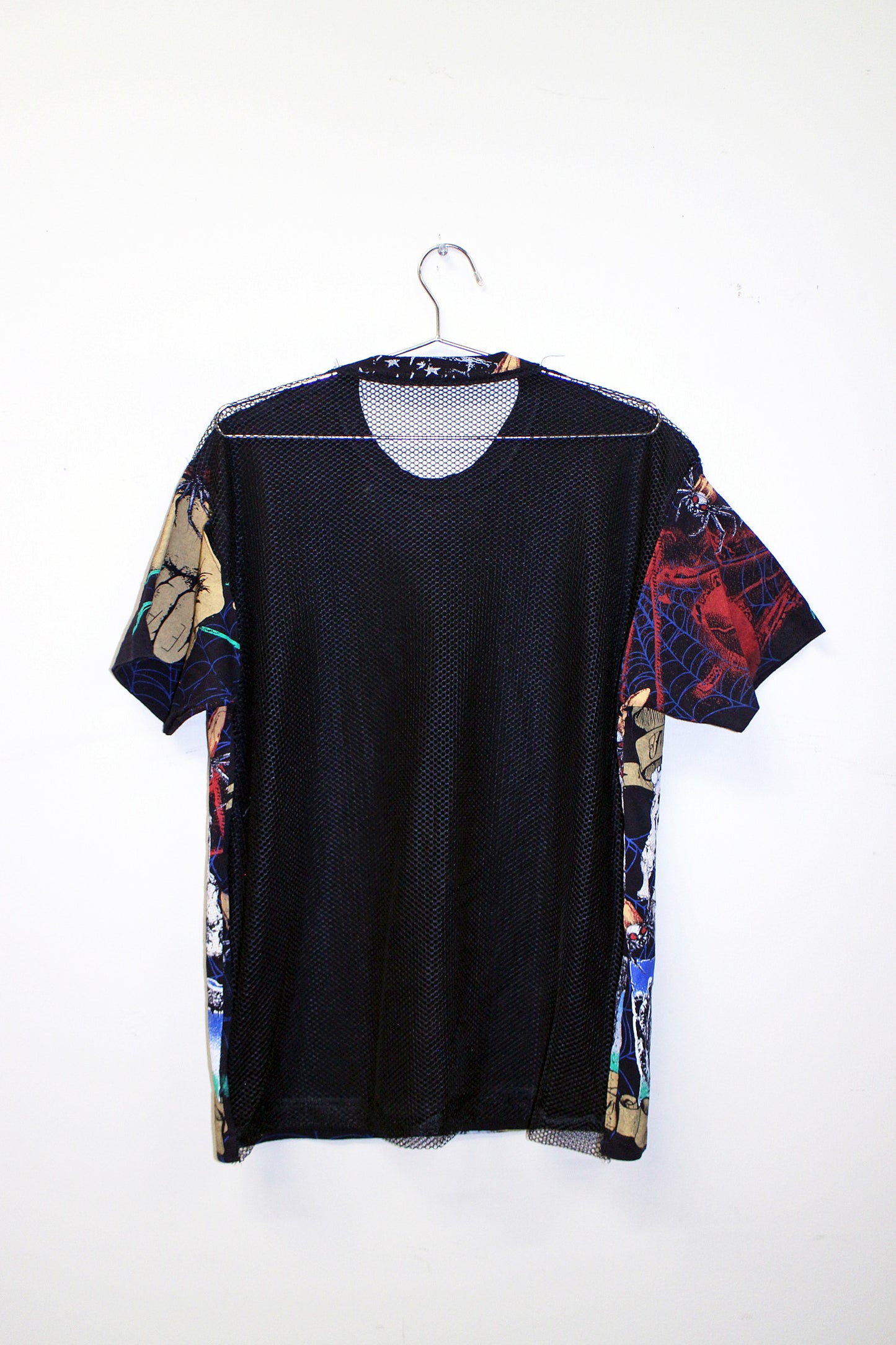 Metallica remixed Mesh backed tee (L)