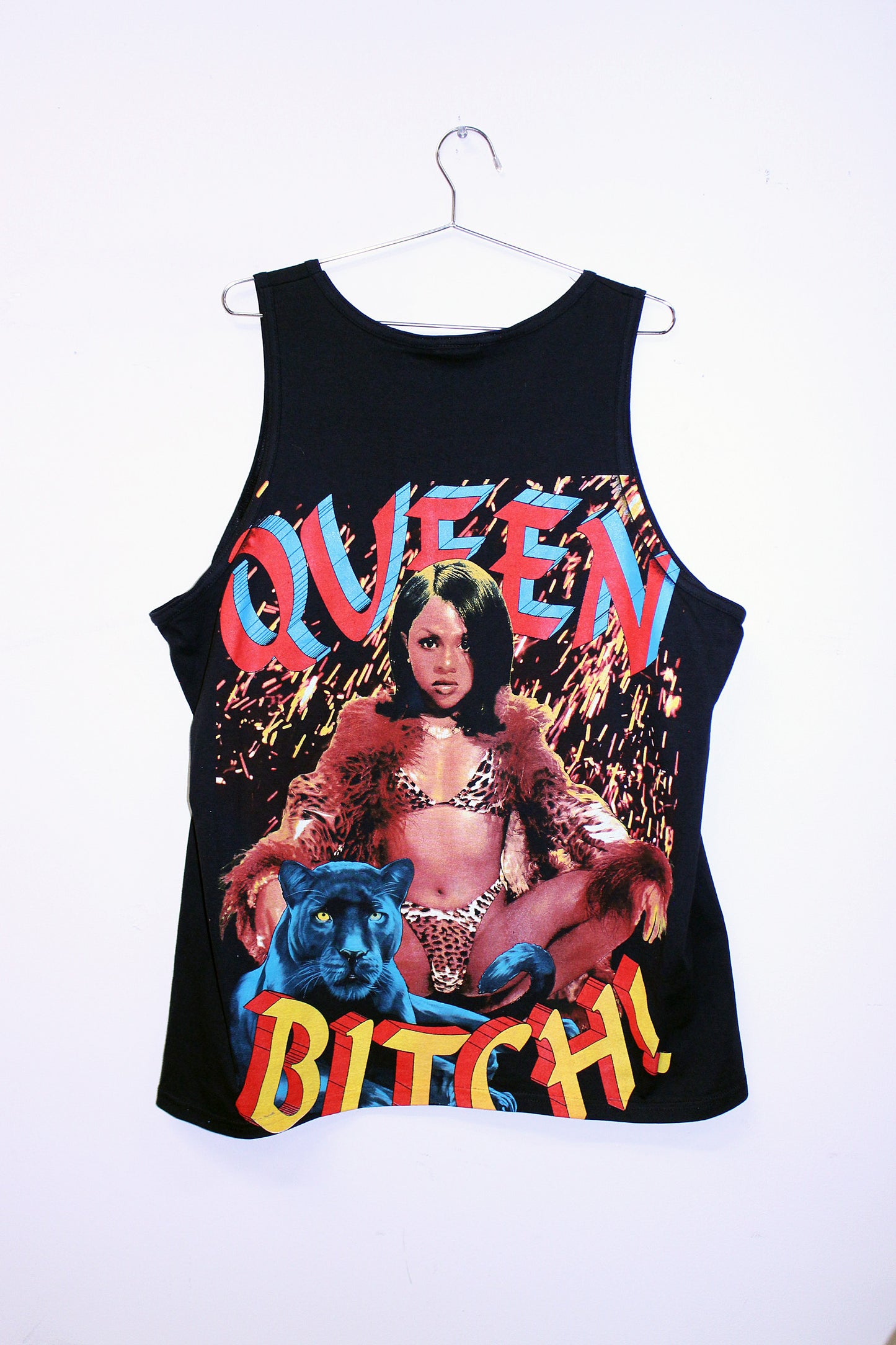 Lil Kim on basic tank top (XL)