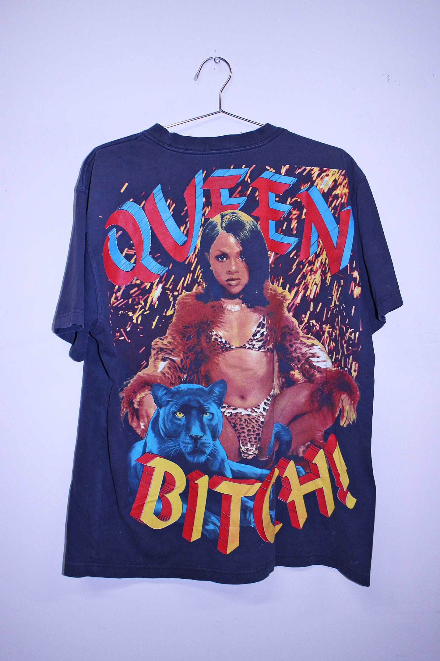Lil Kim on worn & faded Dickies black tee (L)