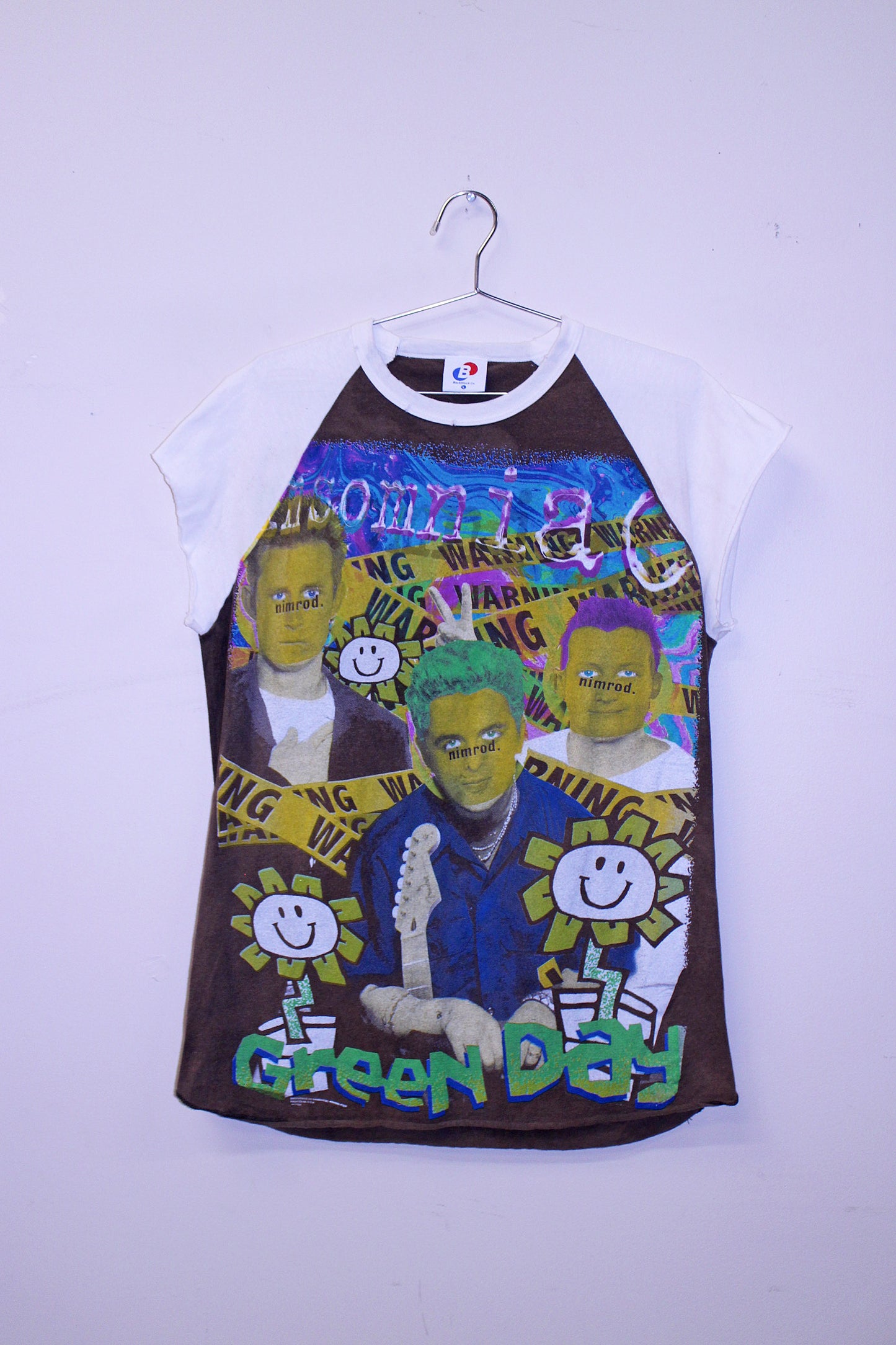 Green Day on faded cut off raglan (L)