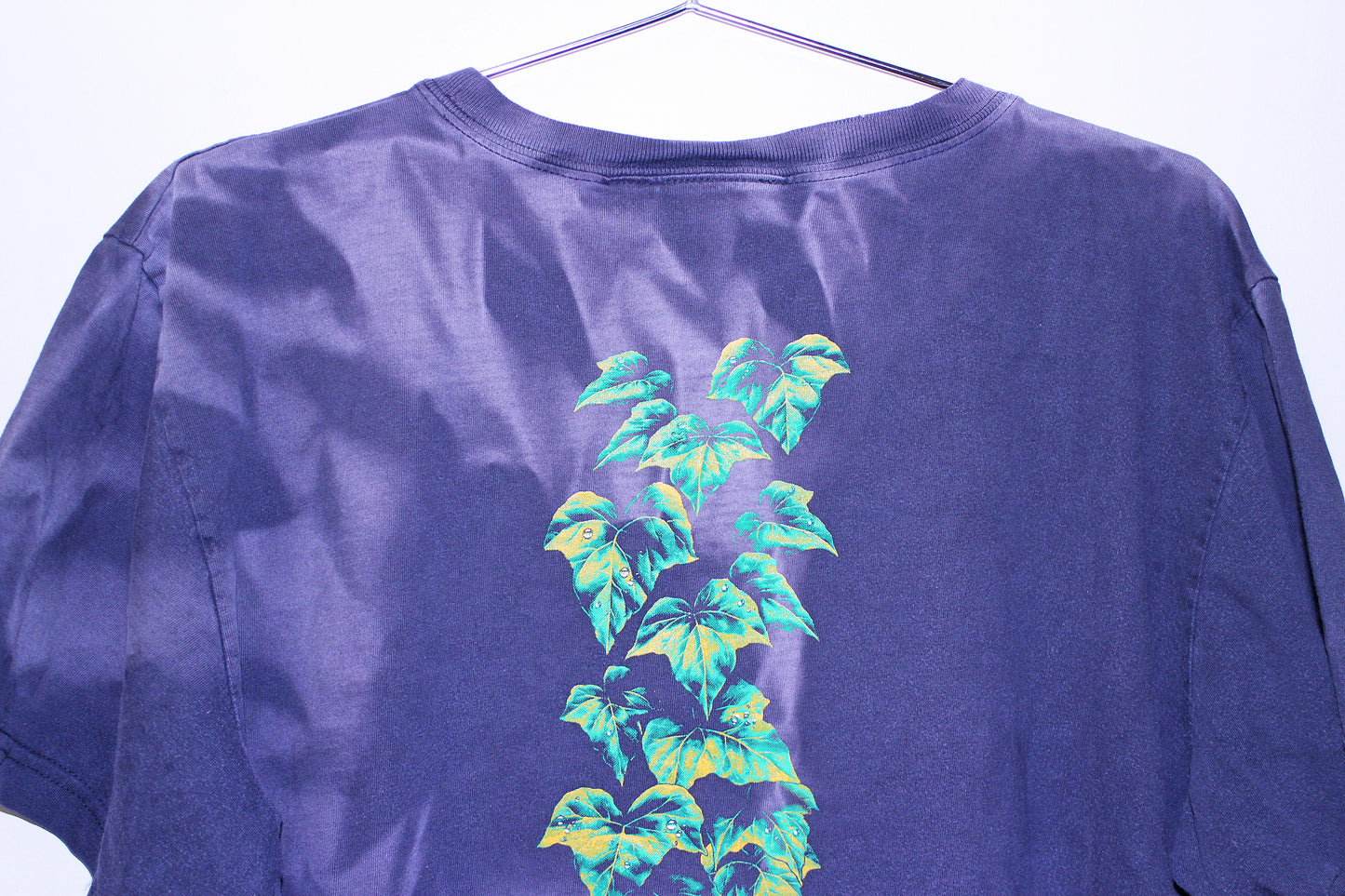 LOTR on vintage faded womens Liz Claiborne tee (2-L)
