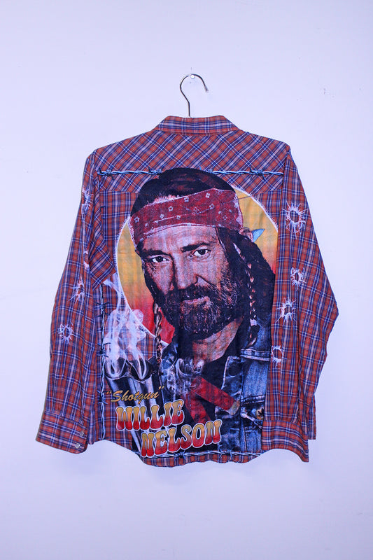 Willie on thin CS&CO western pearl snap button up (L)