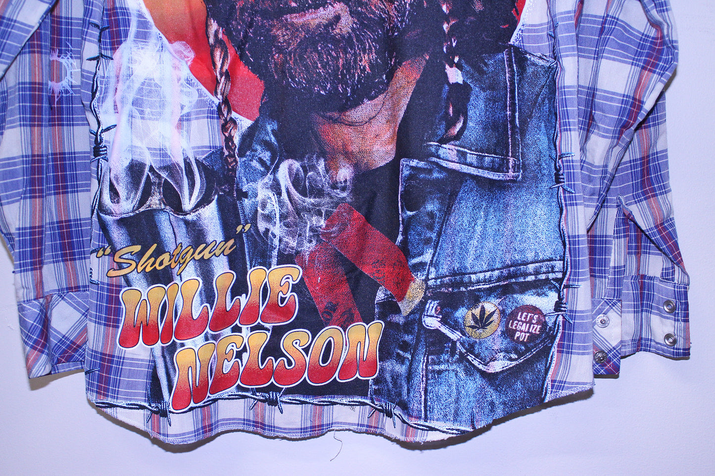 Willie on vintage western pearl snap (L)