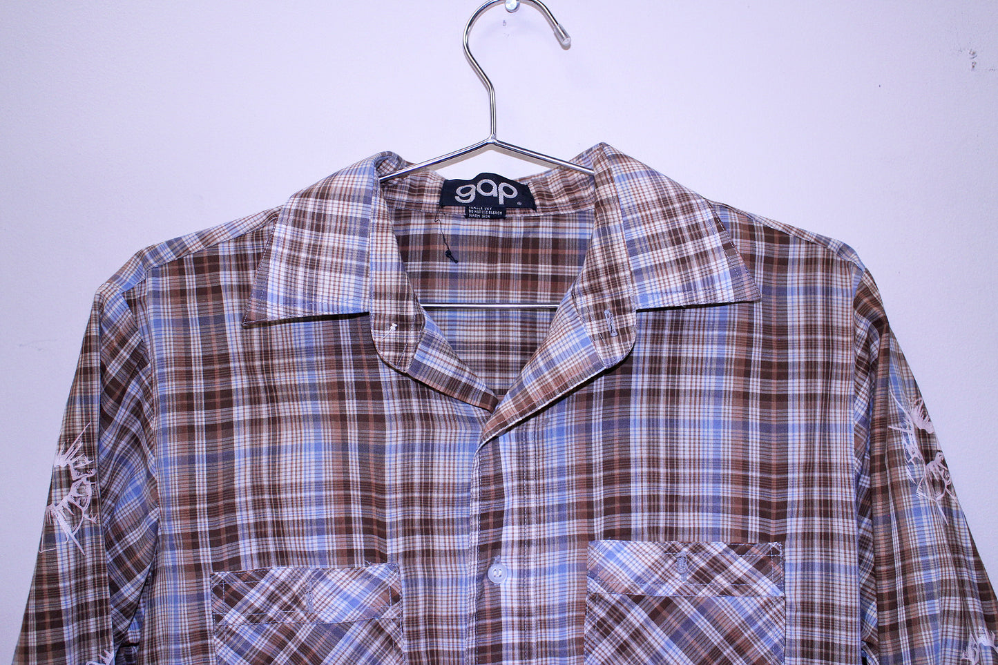 Willie on vintage GAP western pearl snap (M)