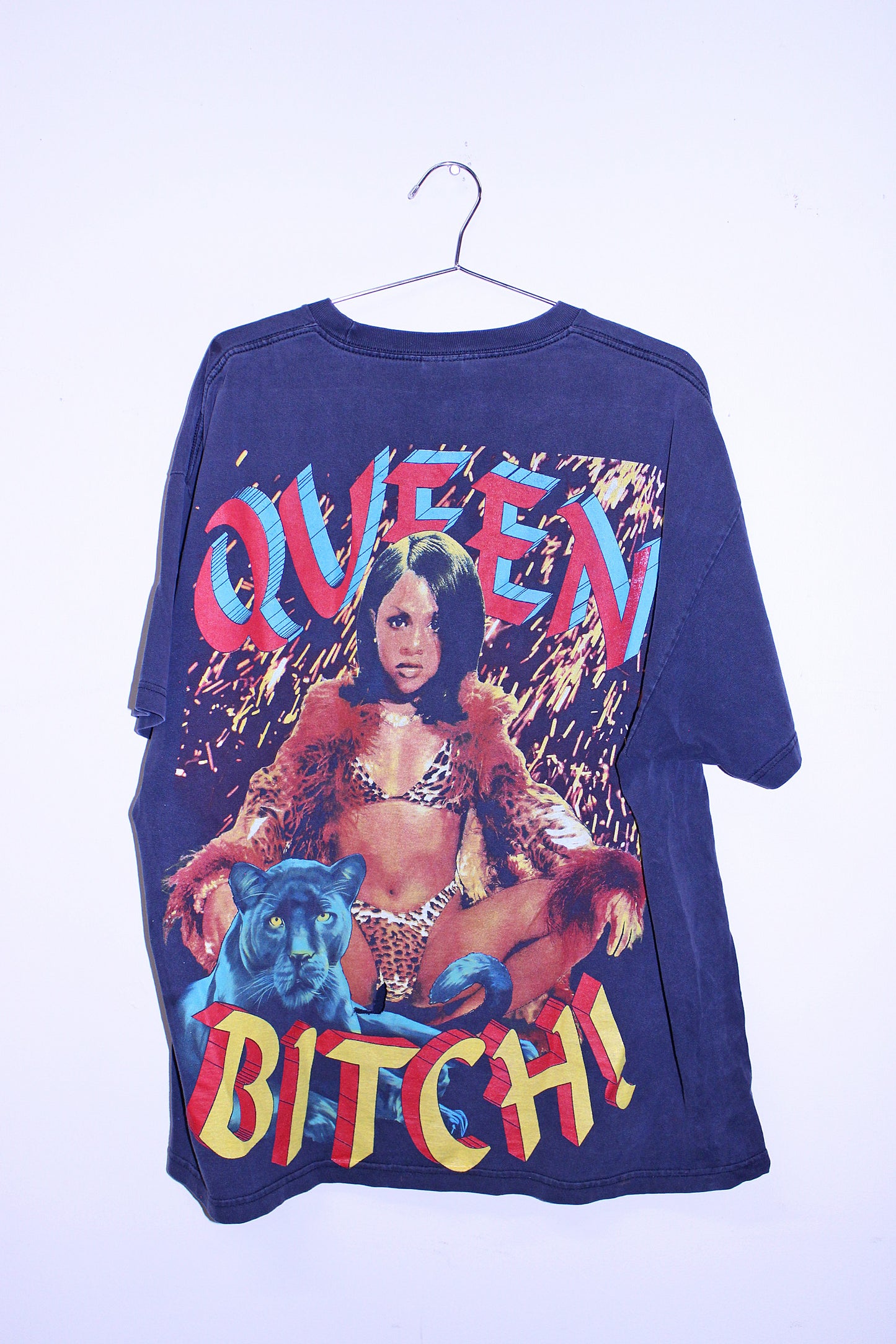 Lil Kim on perfect faded y2k Alstyle Tee (XXL)