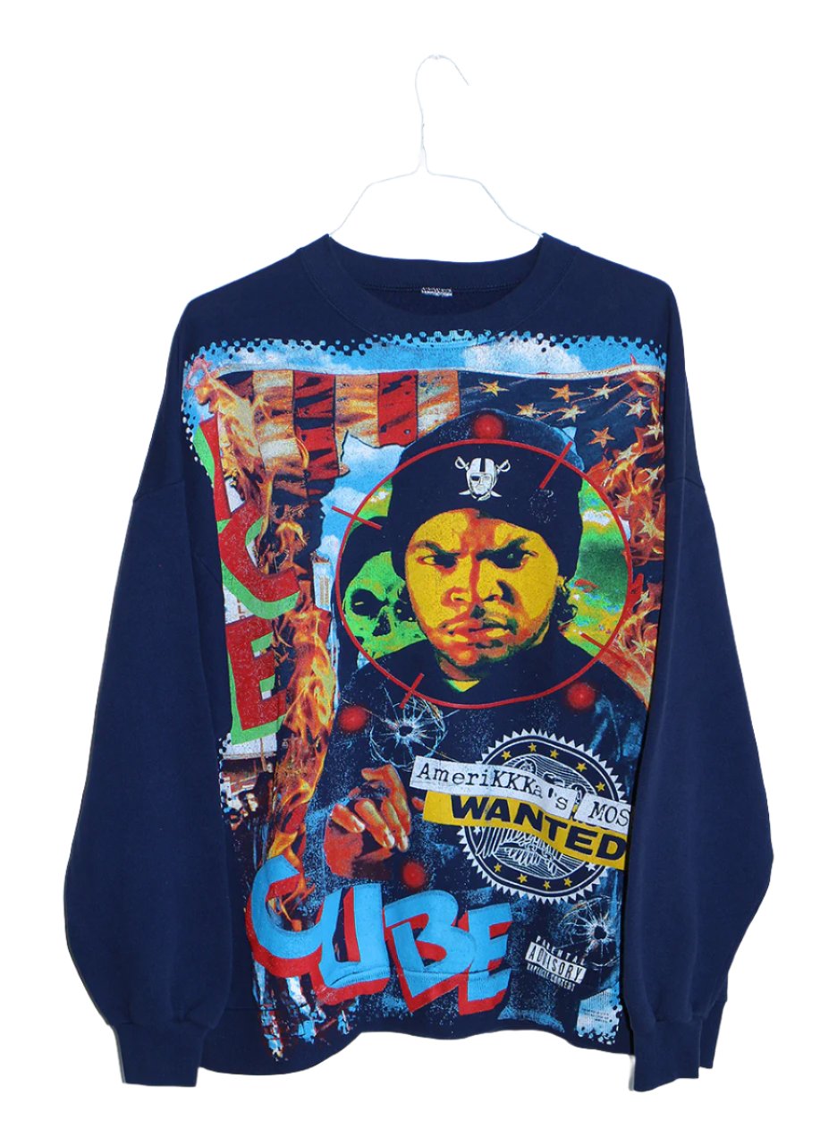 Ice Cube on Vintage navy sweatshirt (L)