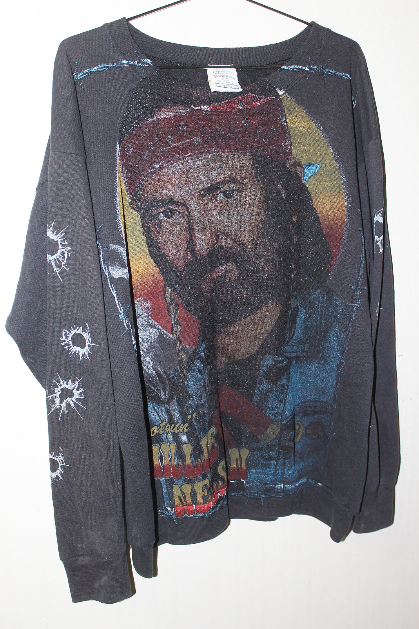 Willie Nelson on Vintage Faded Sweatshirt (LG)