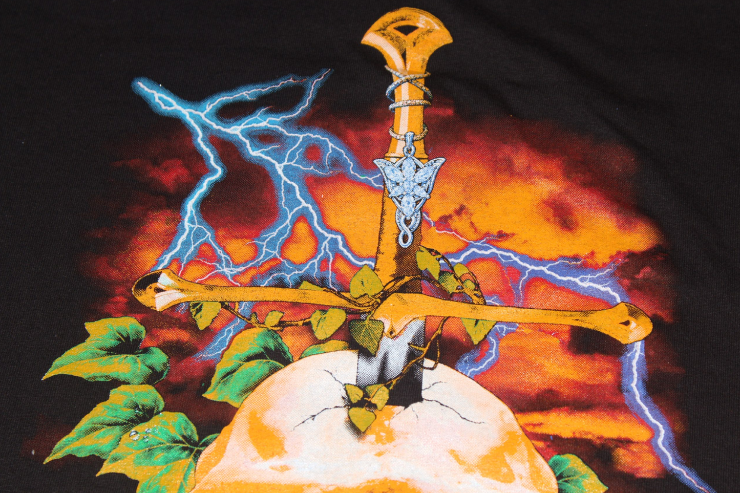 L.O.T.R 'one ring' long sleeve Orig. fan art long sleeve tee